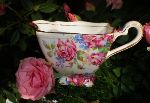 Vintage Rose Chintz Creamer with Pink Roses