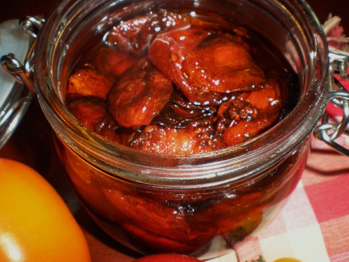 Oven candied tomatoes in a jar FAV 3